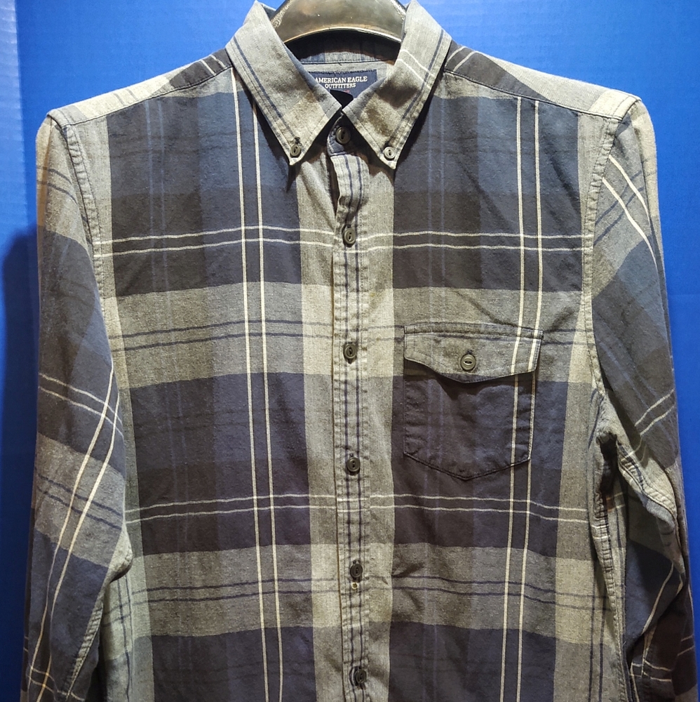 Retro Men's AE Button Down